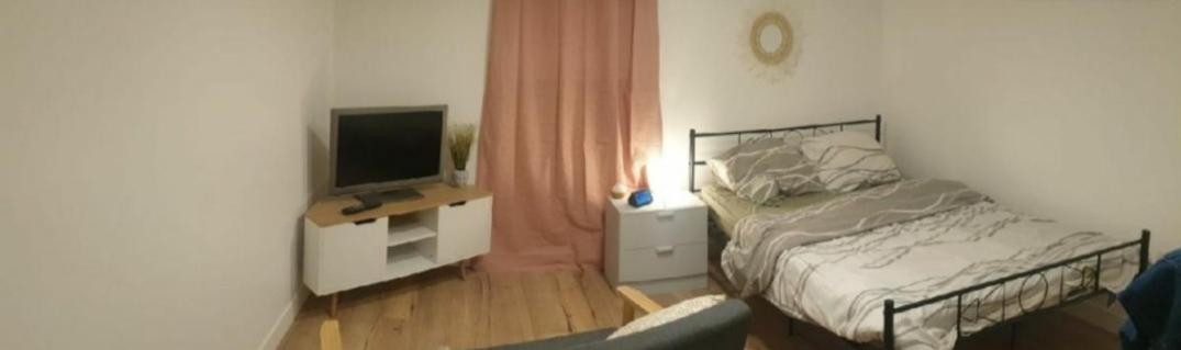 사르셀레스 Studio 25M2 Independant Sous-Sol 아파트 외부 사진