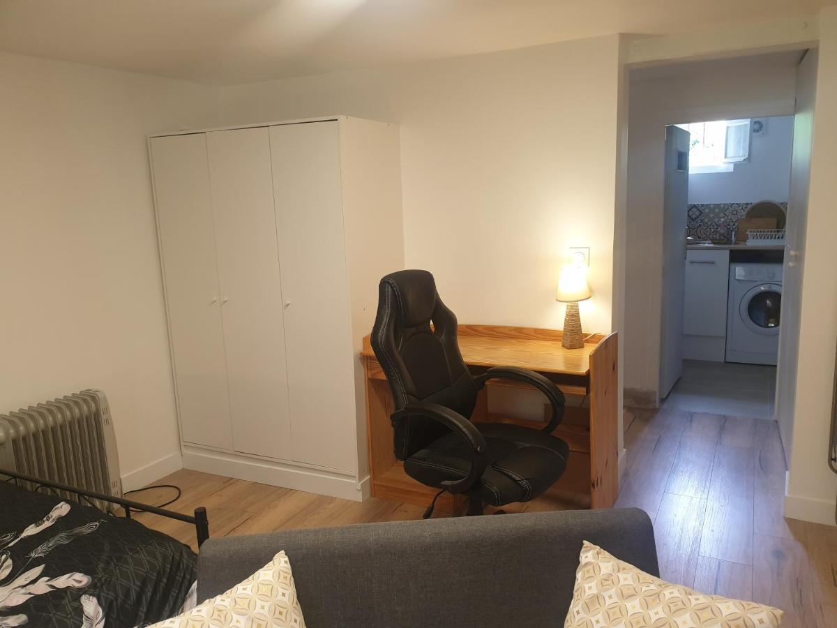 사르셀레스 Studio 25M2 Independant Sous-Sol 아파트 외부 사진